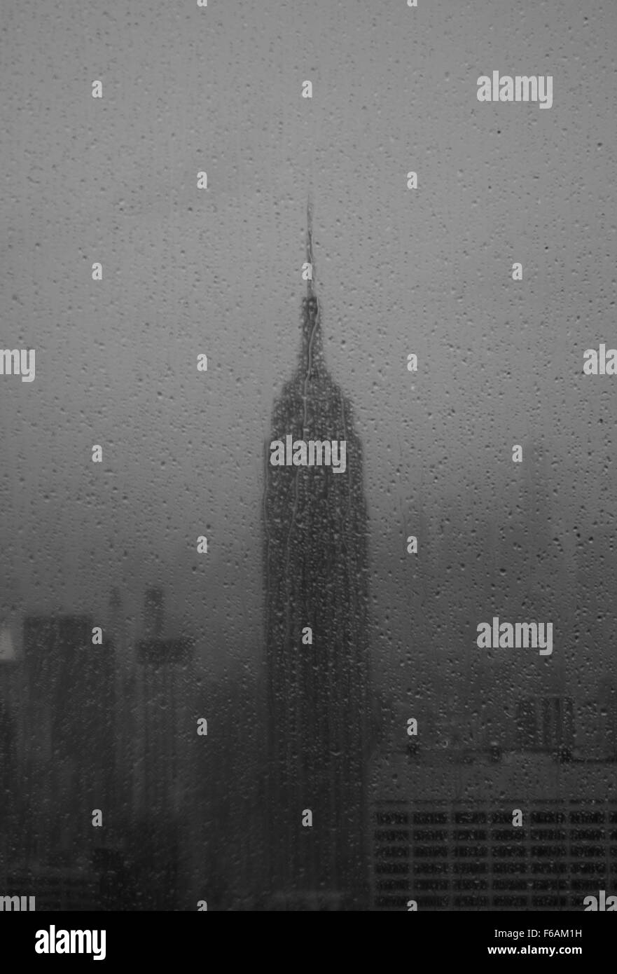 Highrise office towers Black and White Stock Photos & Images - Alamy