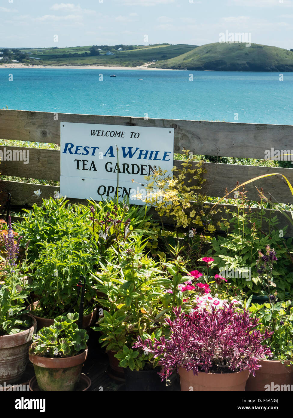 Rest Awhile Tea Garden at Hawkers Cove, Camel Estuary near Padstow, Cornwall Stock Photo