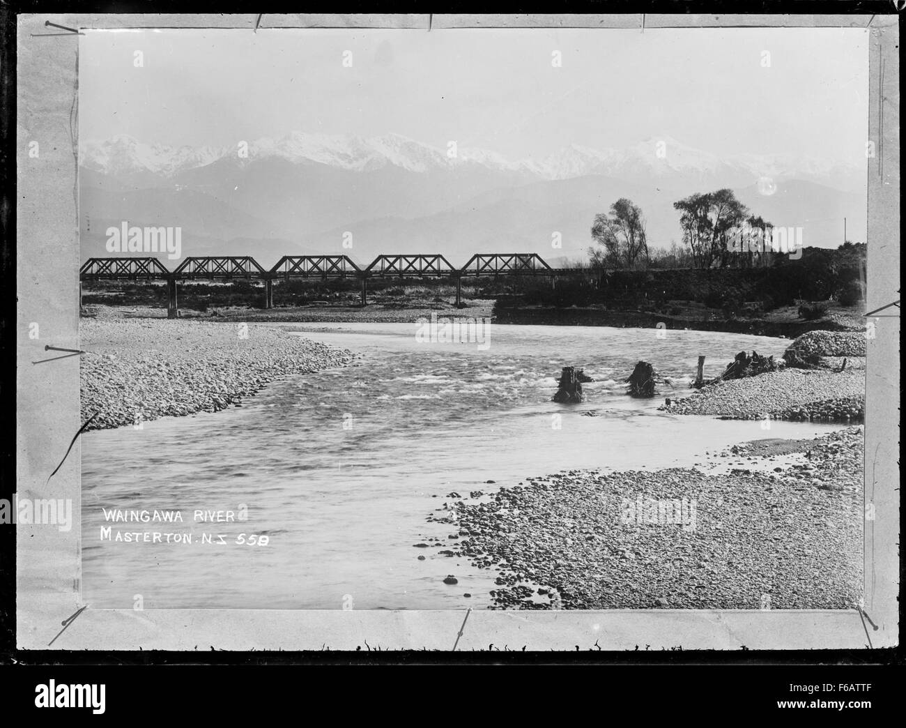 Taraua Ranges Snow Tararua mountains hi-res stock photography and images - Alamy