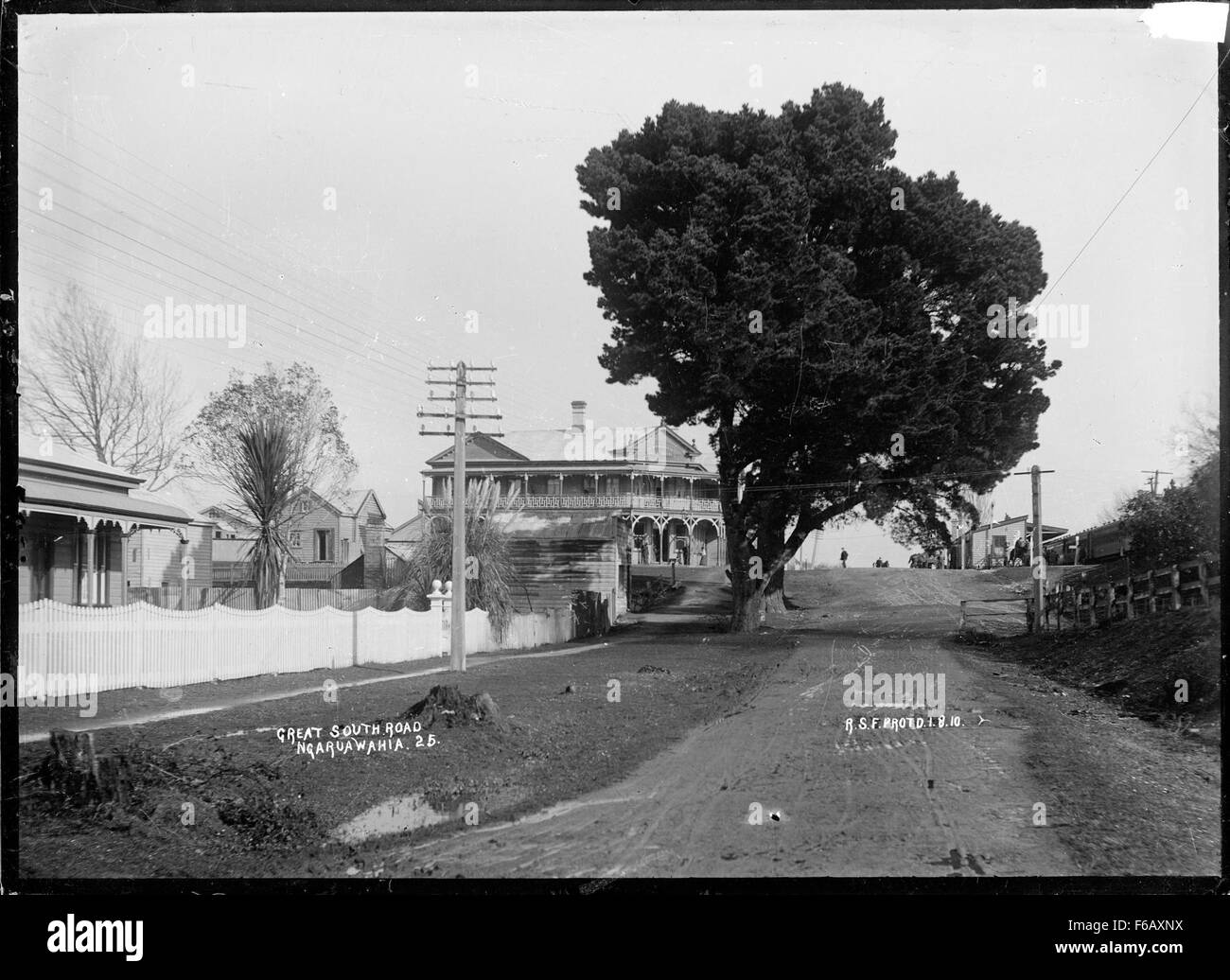 Great South Road at Ngaruawahia, circa 1910 Photograph taken Stock