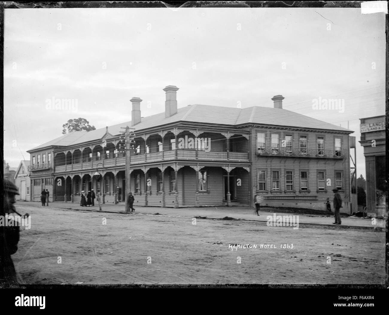 Hamilton Hotel, in Victoria Street, Hamilton, circa 1910s Stock Photo