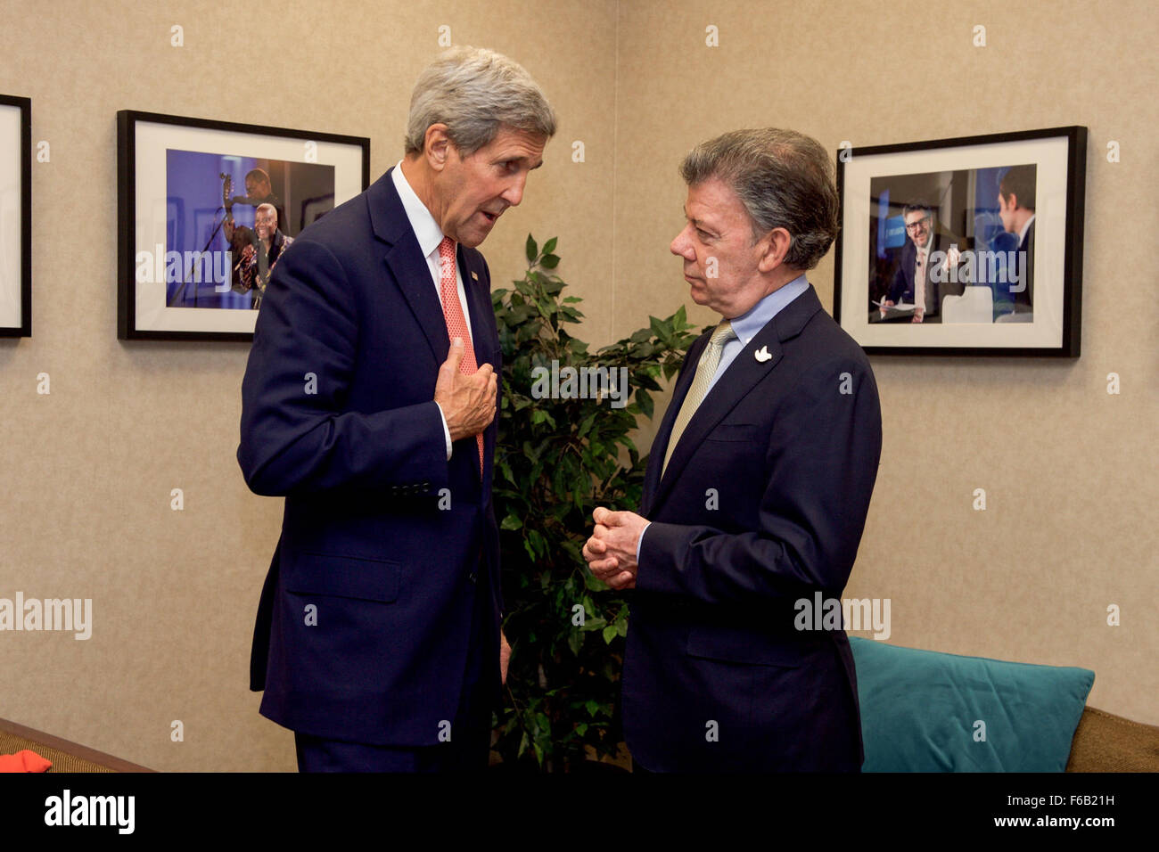 Secretary Kerry Speaks With Colombian President Santos Before Ford Foundation Event in New York Stock Photo