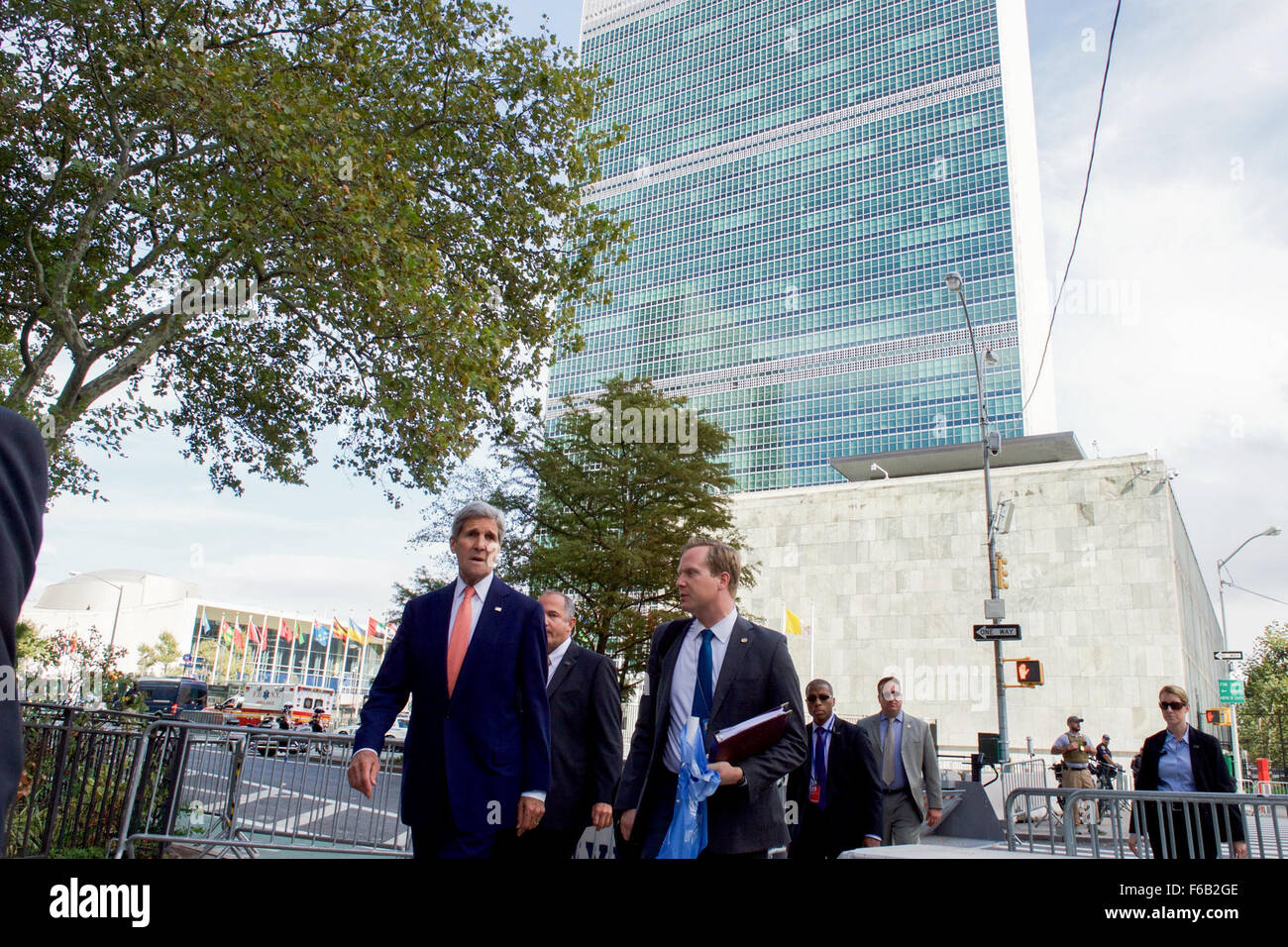 Secretary Kerry Walks Outside United Nations Headquarters En Route to Ford Foundation Event in New York Stock Photo