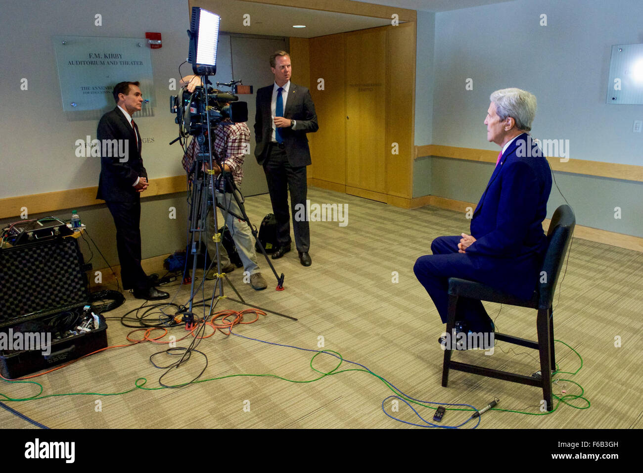 Secretary Kerry Conducts Interview With CNN Anchor Amanpour Before Speech About Iran Nuclear Deal at National Constitution Center in Philadelphia Stock Photo
