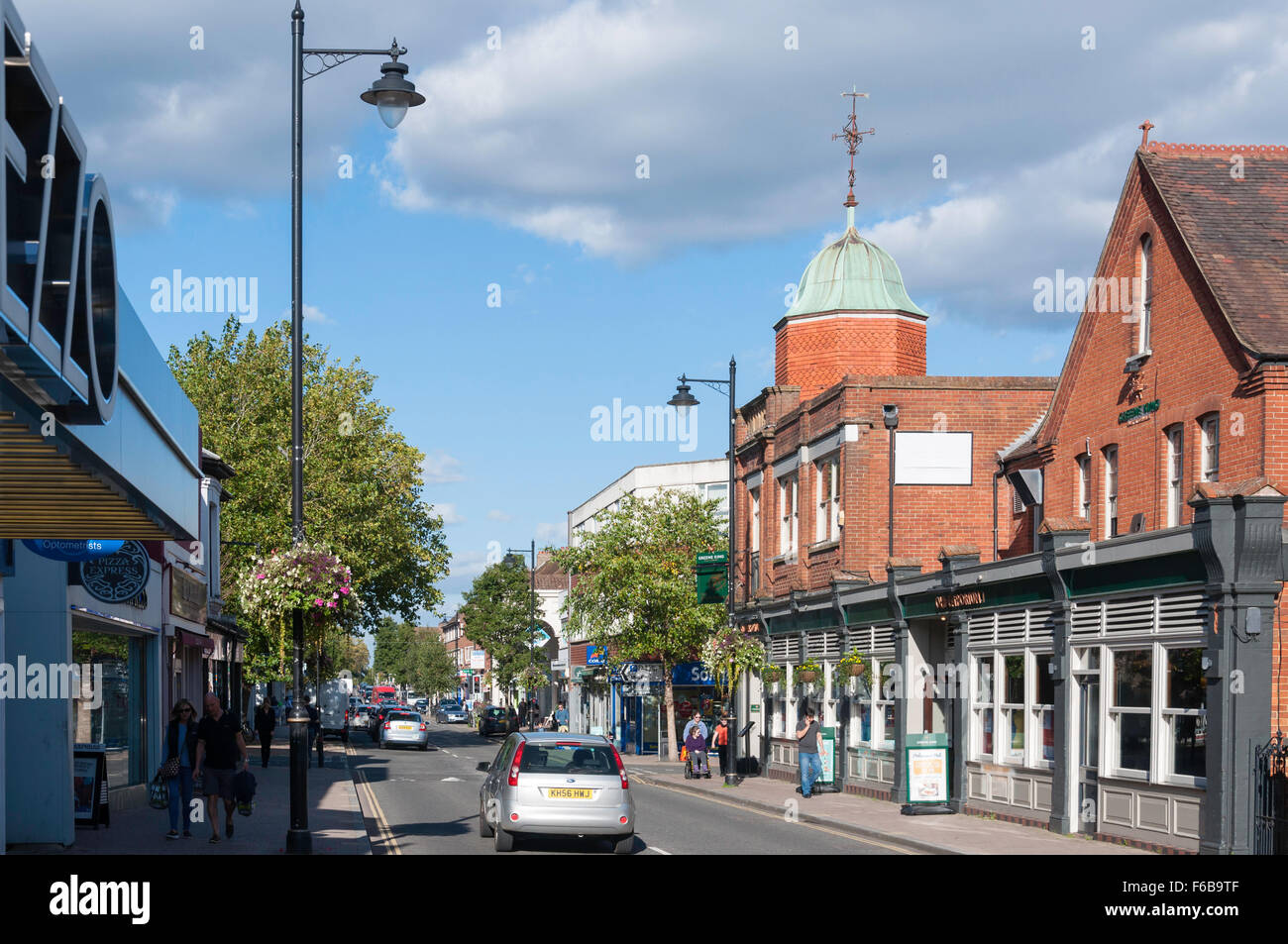 Town Centre, Fleet Road, Fleet, Hampshire, England, United Kingdom Stock Photo