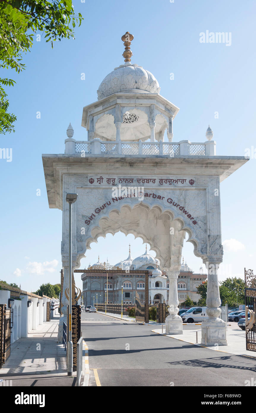 Entrance to Siri Guru Nanak Darbar Gurdwara Temple, Clarence Place