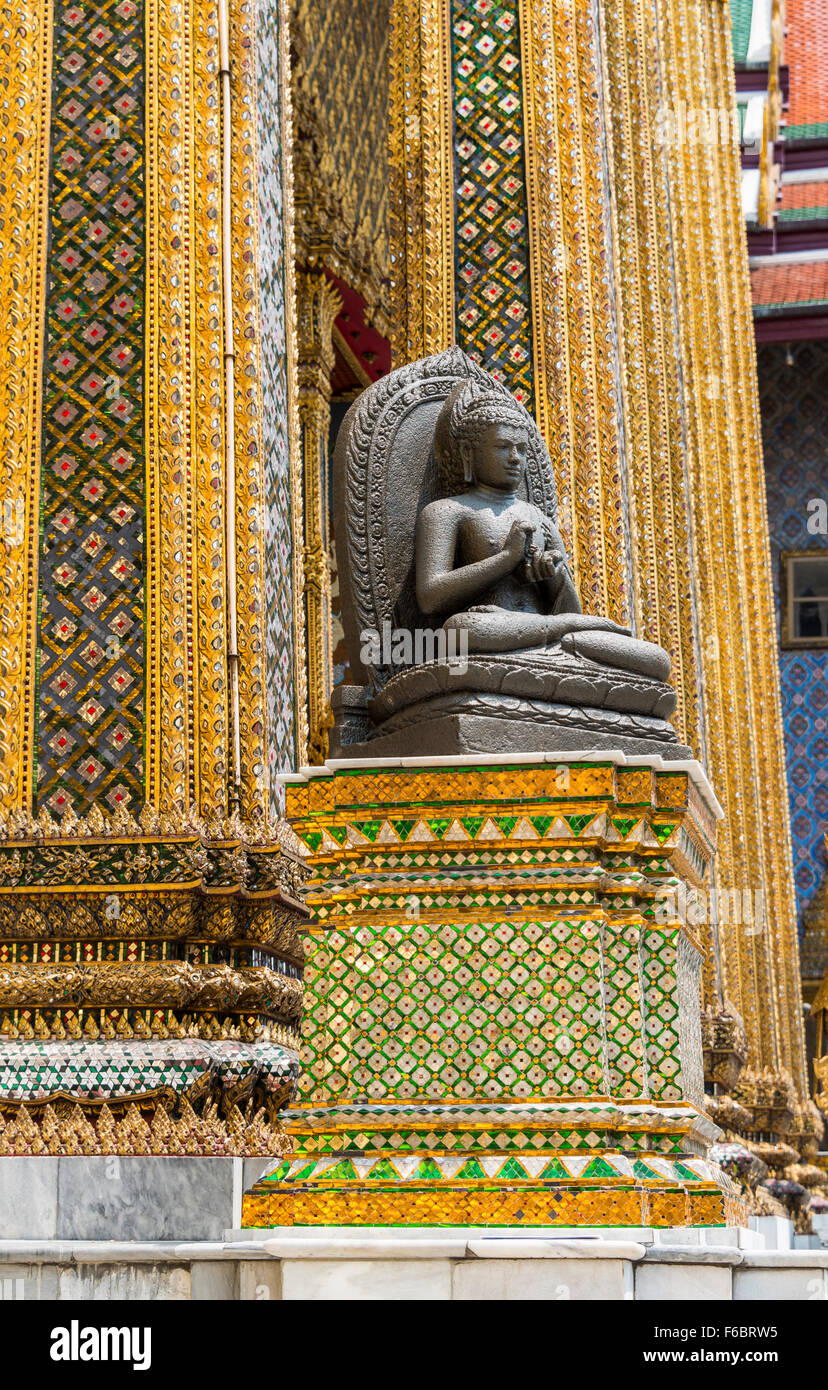 Buddha statue, Phra Mondop, Wat Phra Kaew, Temple of the Emerald Buddha, Royal Palace, Bangkok, Central Thailand, Thailand Stock Photo