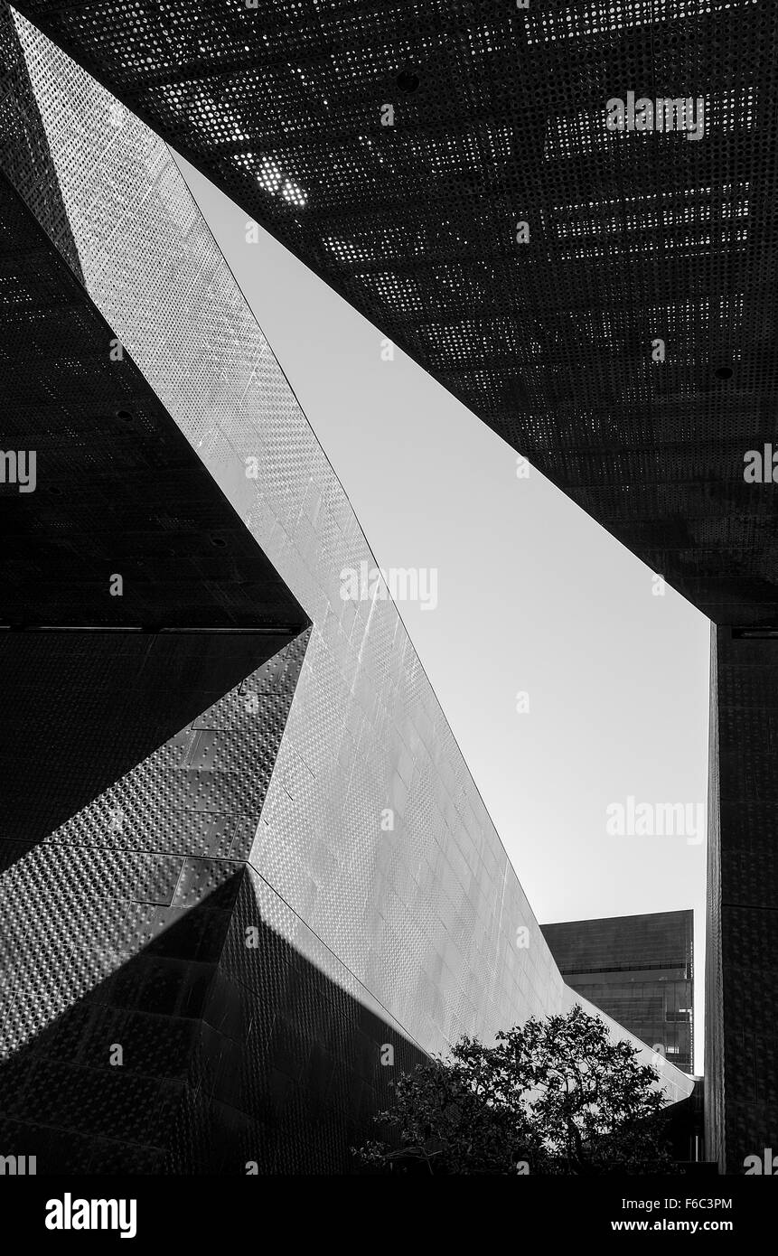 The de young museum Black and White Stock Photos & Images - Alamy