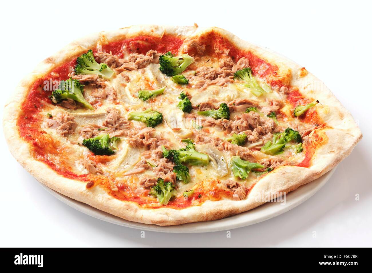 Whole veg pizza hi-res stock photography and images - Alamy