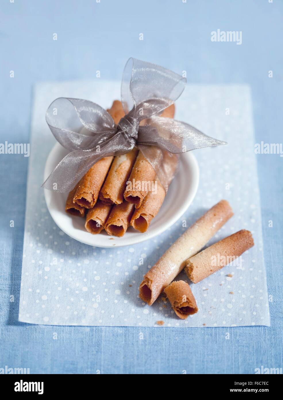 Cinnamon cookie sticks Stock Photo Alamy