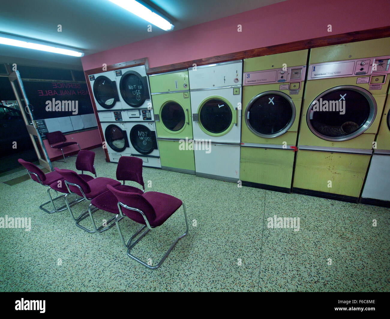 Launderette england hires stock photography and images Alamy