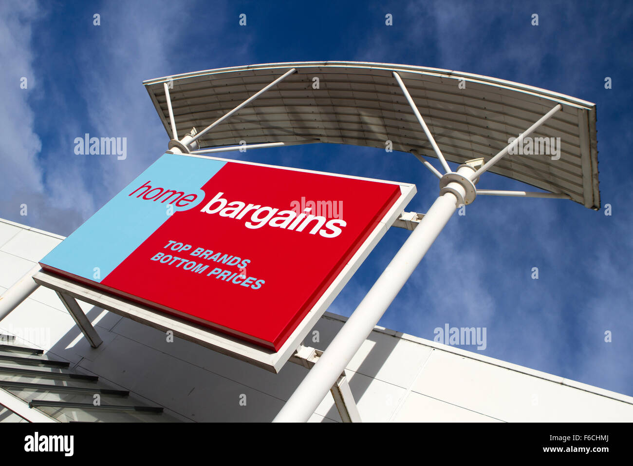 Home Bargains Stock Photos & Home Bargains Stock Images Alamy