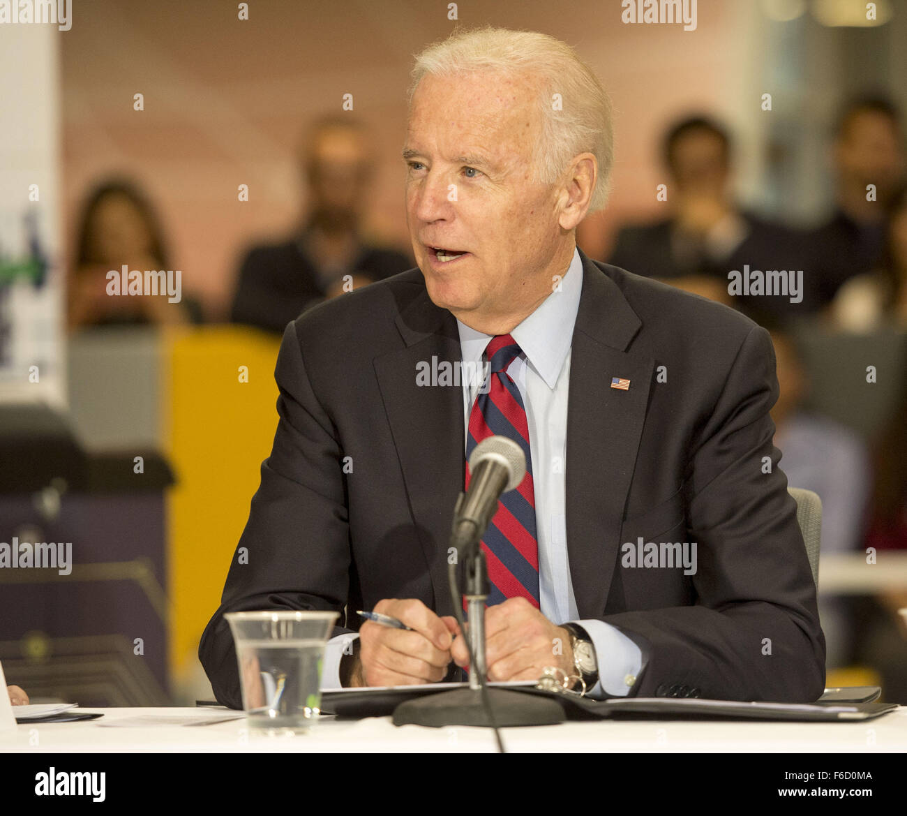 Los Angeles, California, USA. 16th Nov, 2015. Vice President JOE BIDEN spoke to about 2 dozen roundtable invitees took turns introducing themselves as the spoke about their insolvent at the Los Angeles CleanTech Incubator project now housed a the the LA Kretz Innovation Campus in the Arts District south of the LA downtown and civic center. Credit:  ZUMA Press, Inc./Alamy Live News Stock Photo