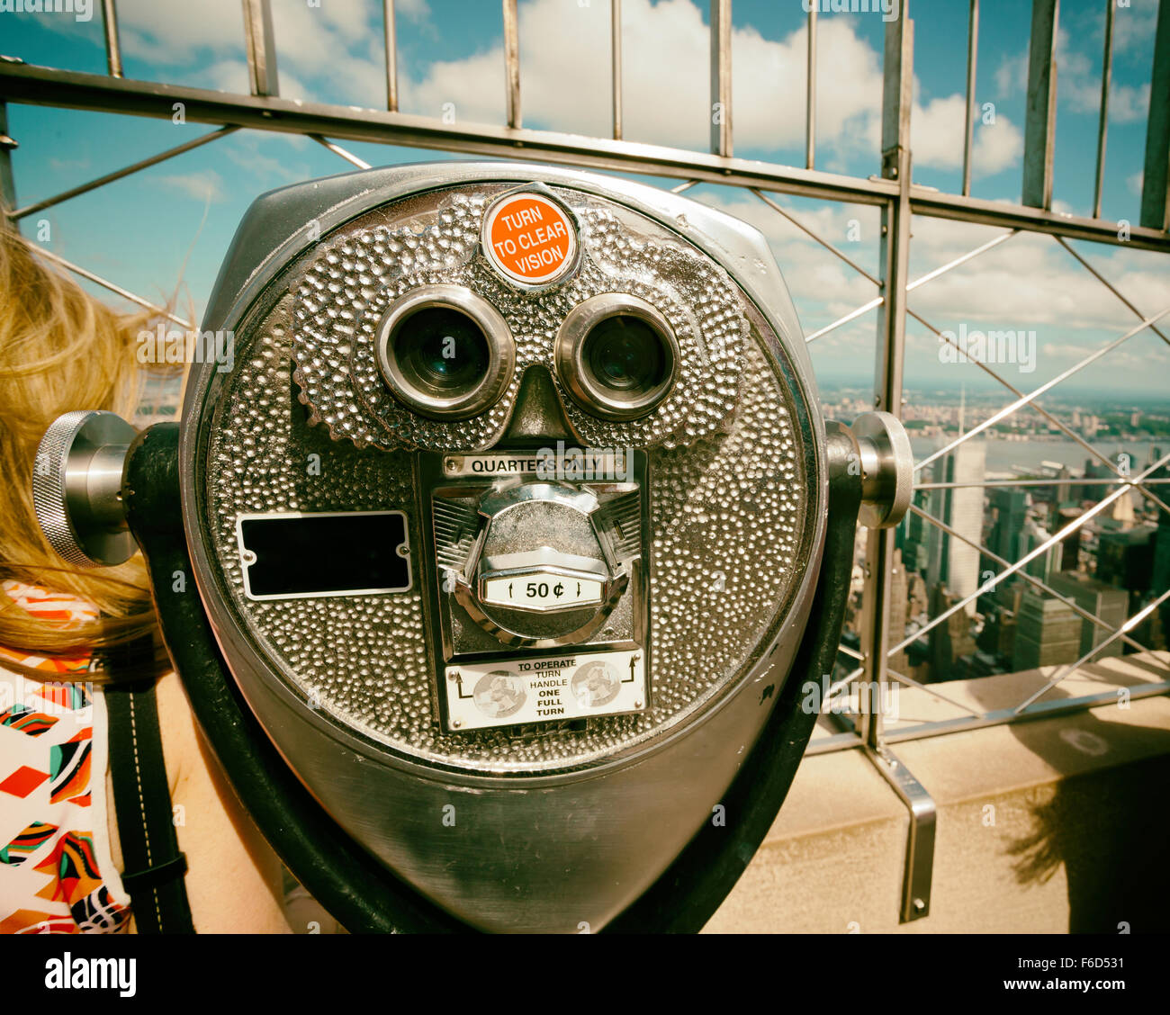 Coin operated binoculars with vintage effect, top of the empire state building, new york. Stock Photo