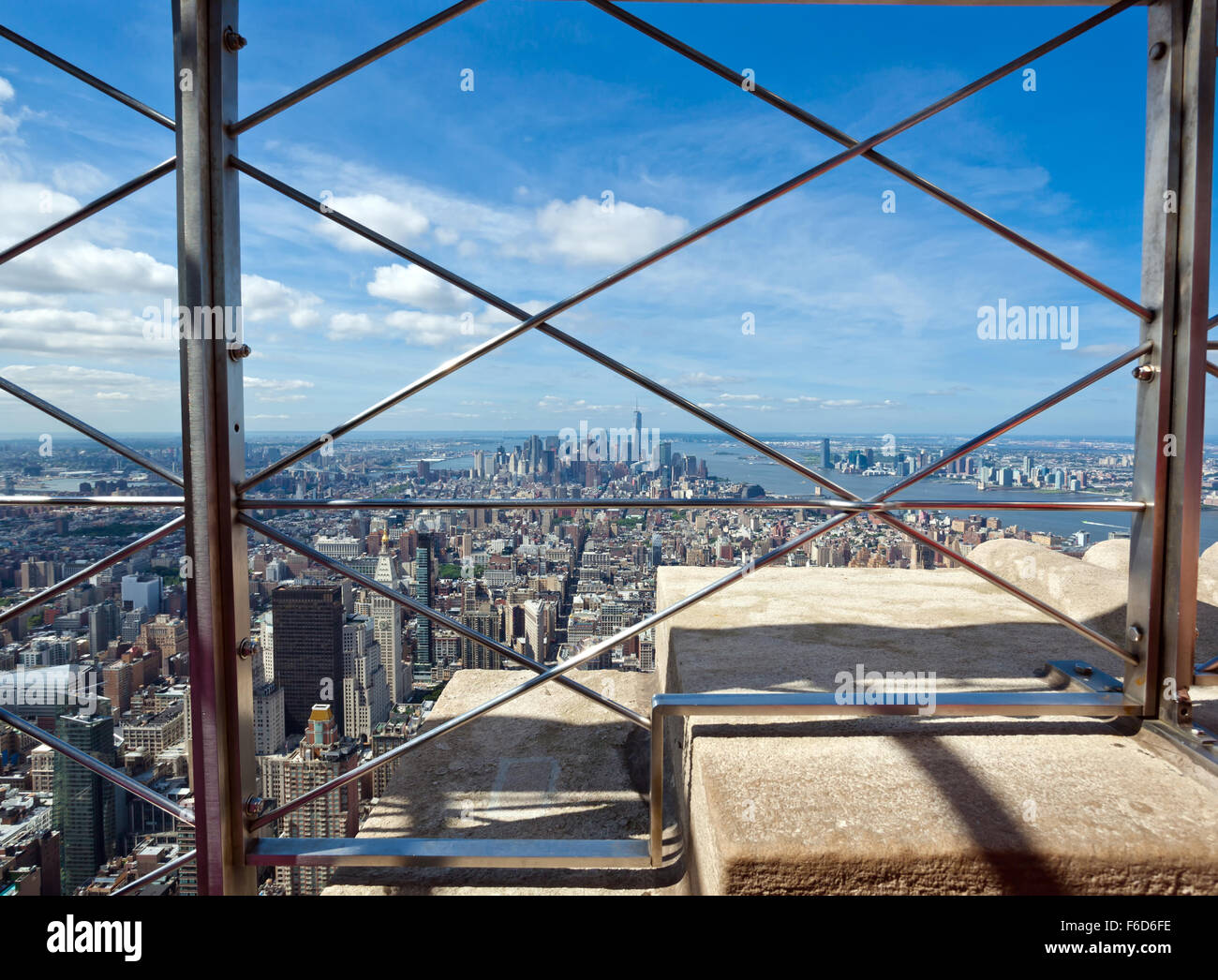 View Of Manhattan From The Top Floor Of The Empire State Building