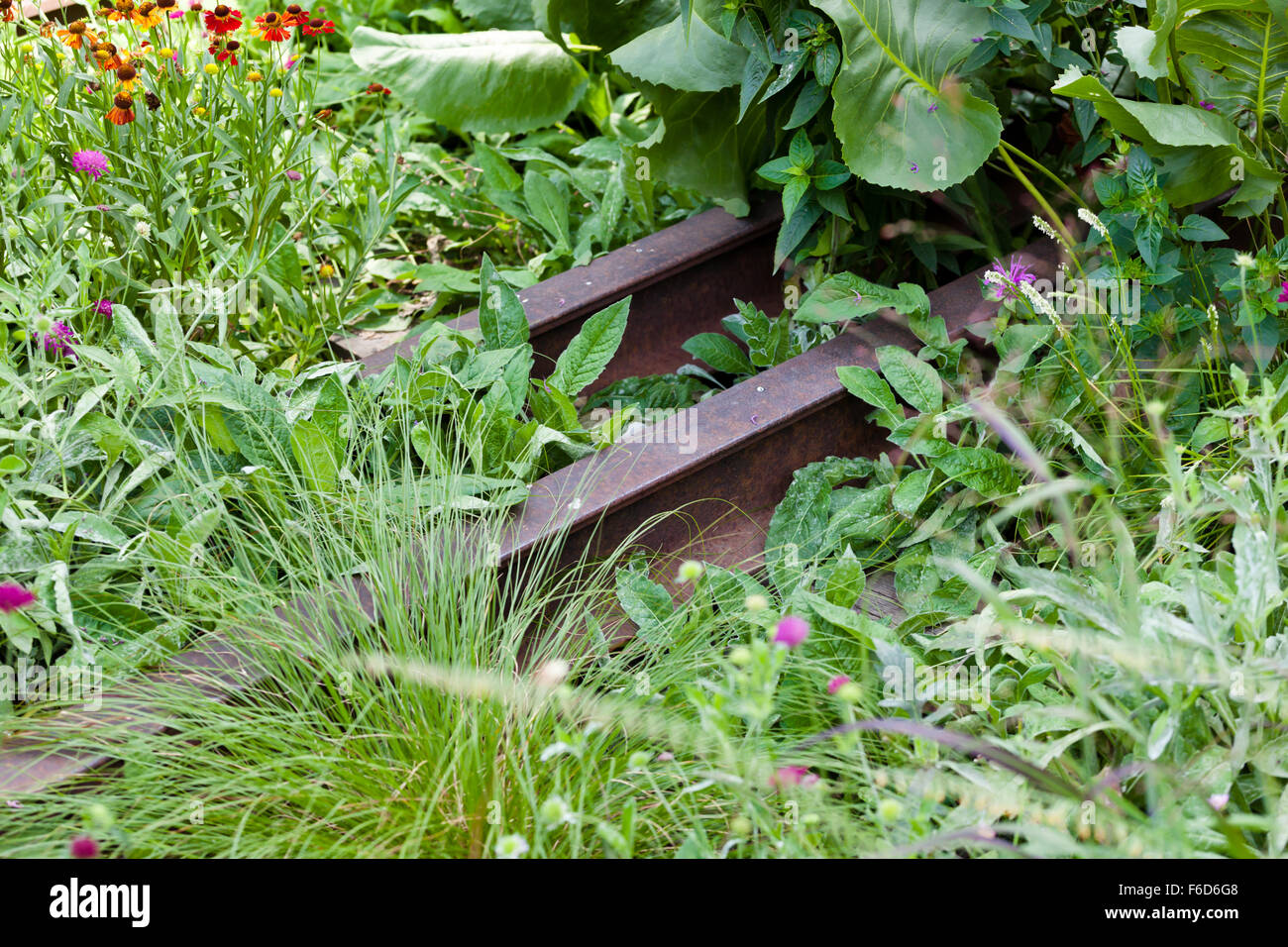 High line park new york city hi-res stock photography and images - Alamy