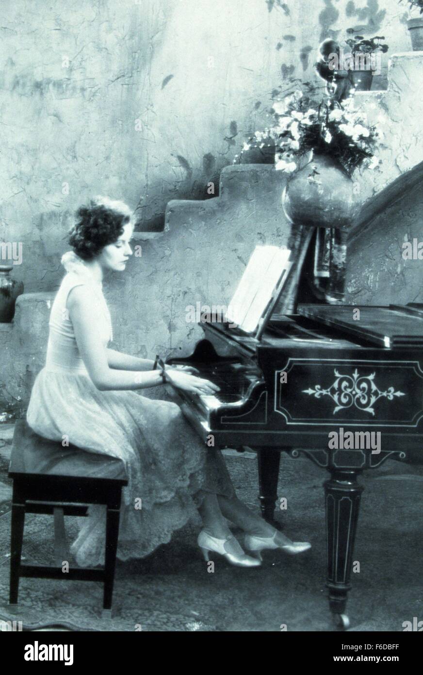 RELEASE DATE: February 8, 1926. MOVIE TITLE: Torrent. STUDIO: MGM. PLOT:  Unknown. PICTURED: GRETA GARBO as Leonora Moreno Stock Photo - Alamy