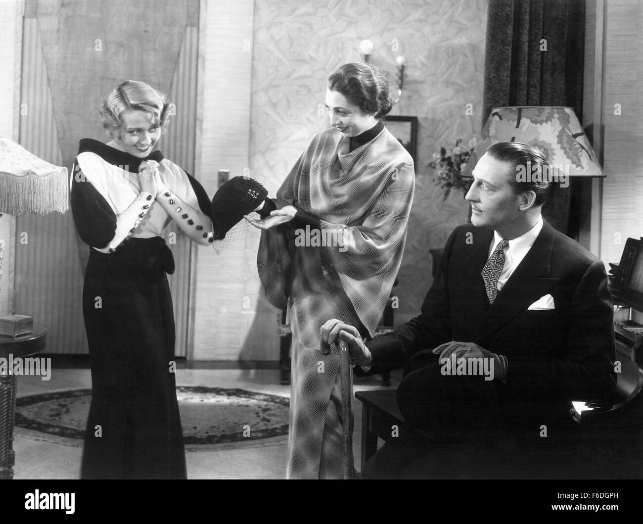 Jan. 1, 1930 - Joan Blondell, Aline MacMahon and Warren William on-set of the Film, Gold Diggers of 1933, 1933 (Credit Image: c Glasshouse/Entertainment Pictures) Stock Photo