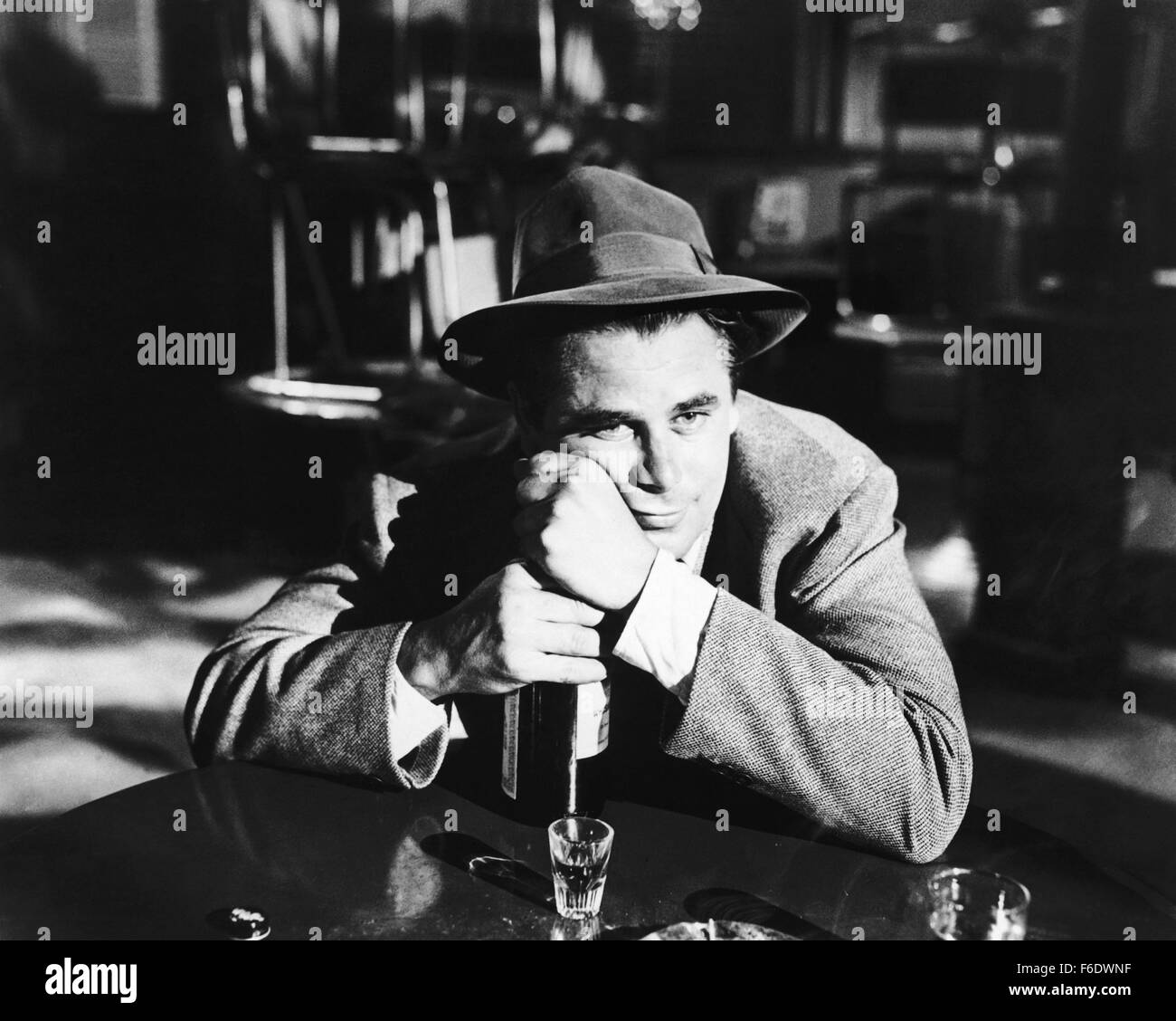 RELEASED: Mar, 7, 1947 - Original Film Title: Framed. PICTURED: GLENN FORD. Stock Photo