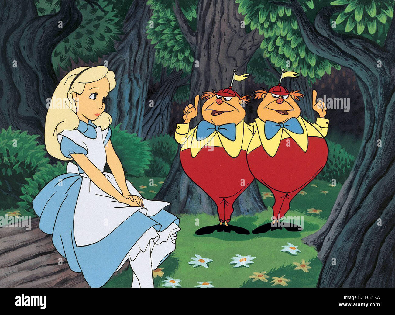 Jul 26, 1951; Los Angeles, CA, USA; Scene from the animated family musical  comedy 'Alice in Wonderland' directed by Clyde Geronimi and Wilfred Jackson  Stock Photo - Alamy