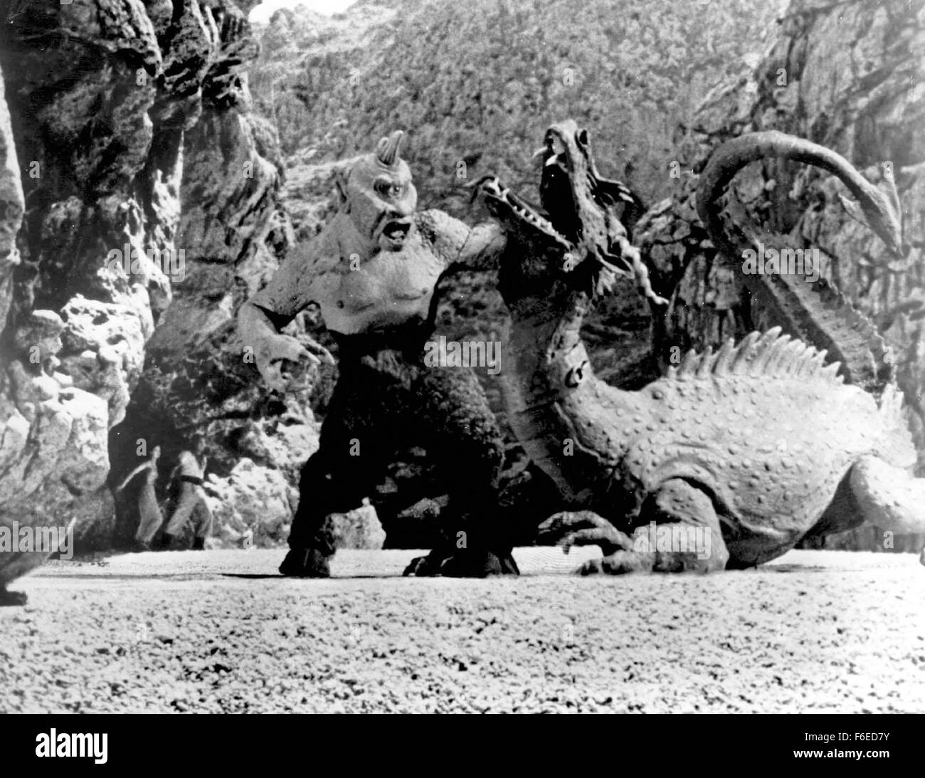 Dec 23, 1958; Hollywood, CA, USA; A scene wher the Cyclops battles the dragon in the Columbia Pictures fantasy adventure, 'The 7th Voyage of Sinbad.' Directed by Nathan Juran. Stock Photo