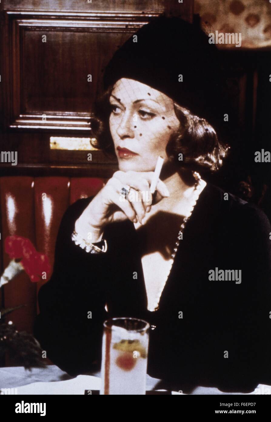 Faye dunaway chinatown 1974 hires stock photography and images Alamy