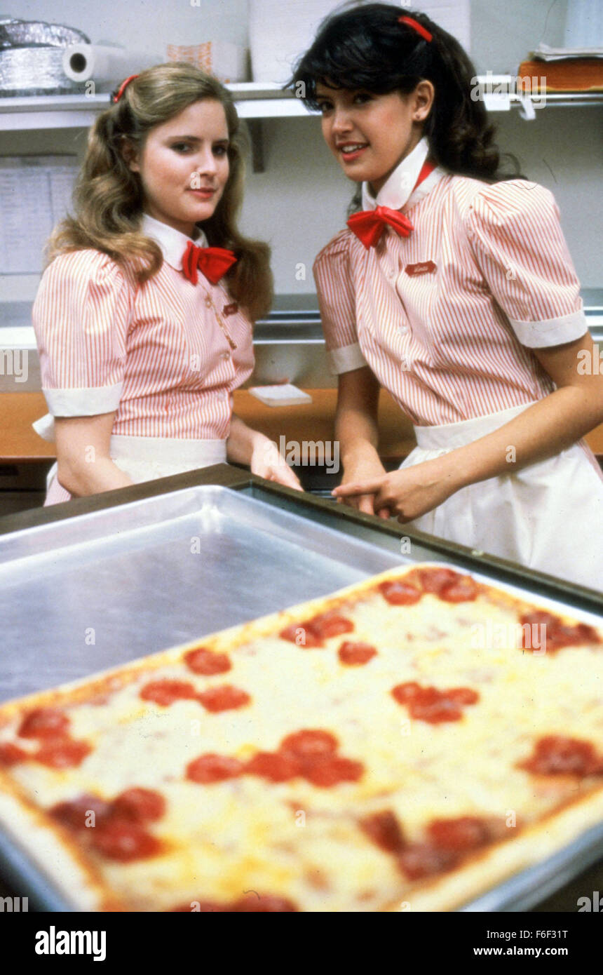 Aug 13, 1982; Los Angeles, CA, USA; JENNIFER JASON LEIGH and PHOEBE CATES star as Stacy Hamilton and Linda Barrett in the comedy 'Fast Times at Ridgemont High' directed by Amy Heckerling. Stock Photo