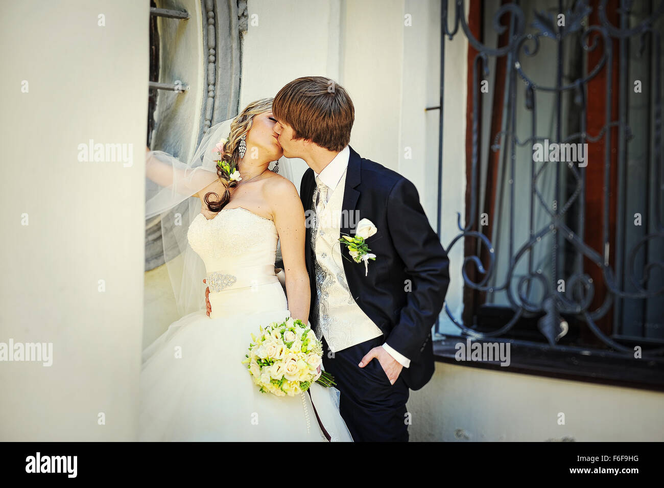 wedding couple in love Stock Photo - Alamy