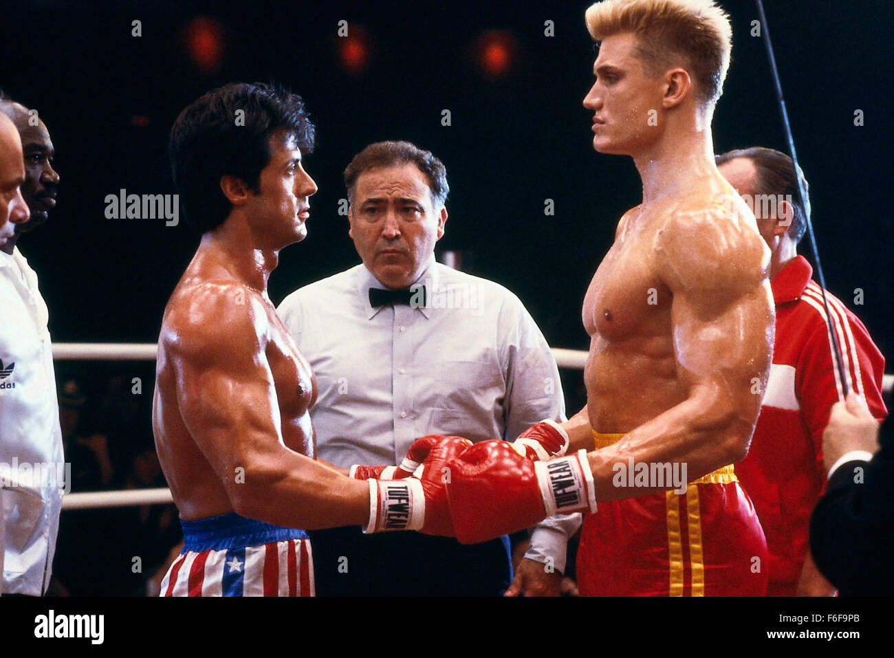 Nov 27, 1985; Las Vegas, NV, USA; Actors SYLVESTER STALLONE as Rocky Balboa and DOLPH LUNDGREN as Ivan Drago in 'Rocky 4'. Directed by Sylvester Stallone. Stock Photo