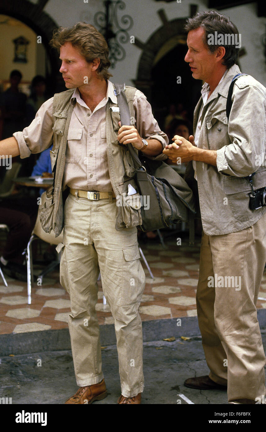 Feb 28, 1986; Mexico City, MEXICO; JOHN SAVAGE (left) as John Cassidy and JAMES WOODS as Richard Boyle in the thrilling, war, drama film 'Salvador' directed by Oliver Stone. Stock Photo