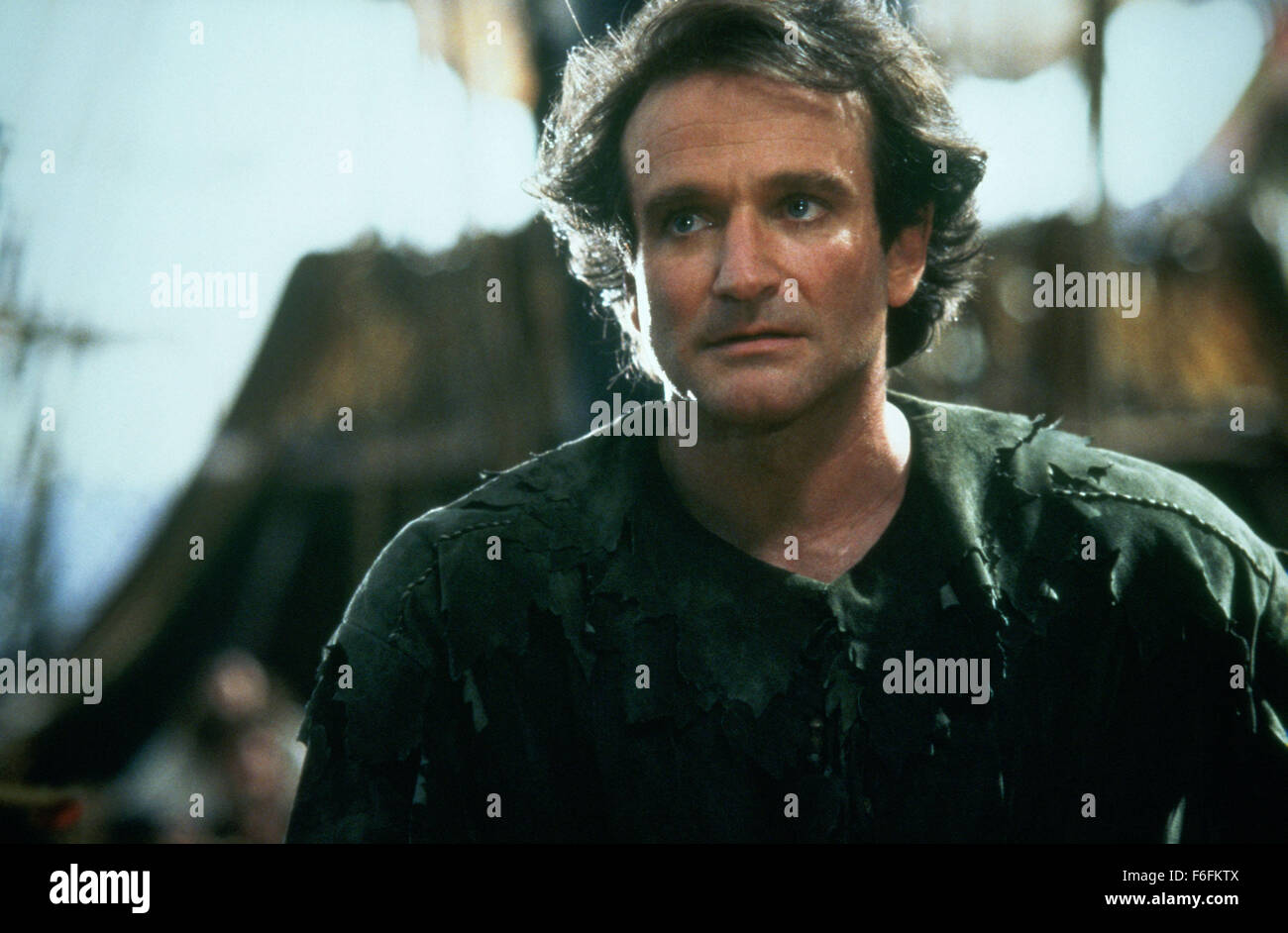 Hook movie robin williams hi-res stock photography and images - Alamy