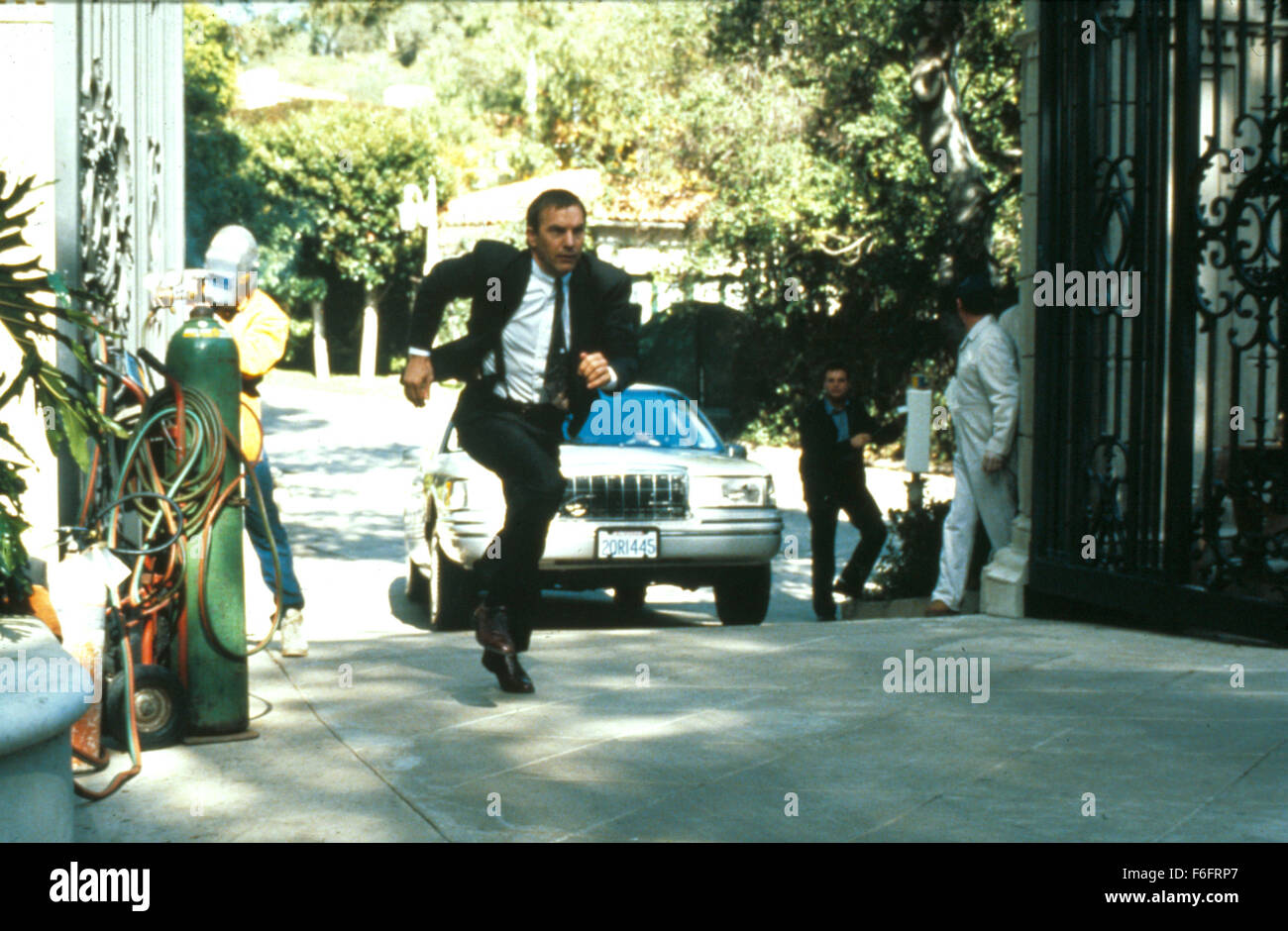 RELEASE DATE Nov 25, 1992. MOVIE TITLE The Bodyguard. STUDIO Kasdan