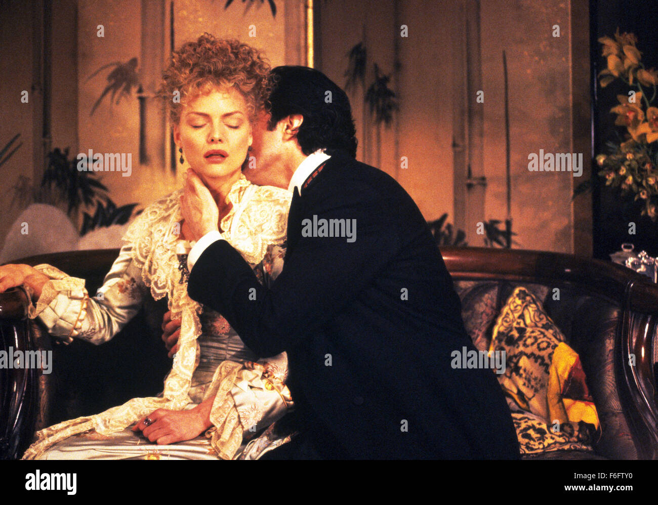 Sep 10, 1993; Hollywood, CA, USA;  Actors MICHELLE PFEIFFER as Ellen Olenska and DANIEL DAY LEWIS as Newland Archer star in the romantic drama 'The Age Innocence' directed by Martin Scorsese. Stock Photo