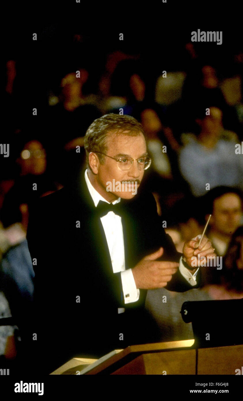 Jan 18, 1996; Portland, OR, USA; Actor RICHARD DREYFUSS as Glenn Holland in 'Mr. Holland's Opus'. Directed by Stephen Herek. Stock Photo