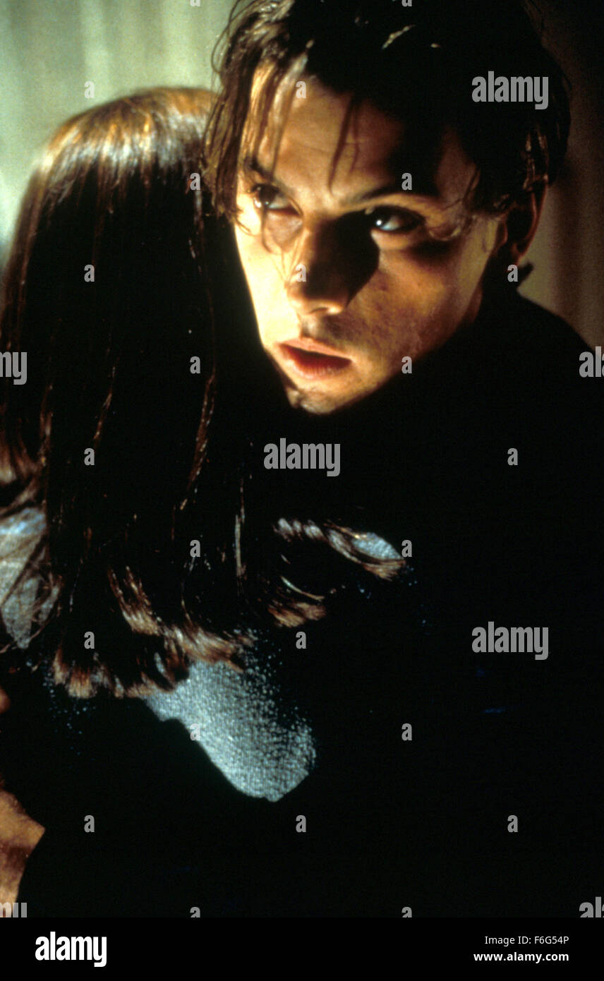 Neve campbell scream 1996 hi-res stock photography and images - Alamy