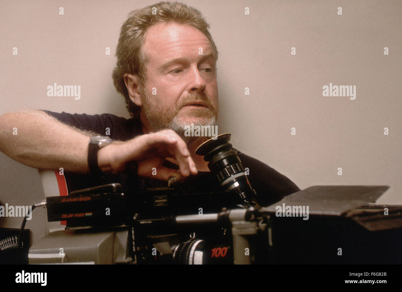 Director RIDLEY SCOTT on the set of 'GI Jane.' Stock Photo