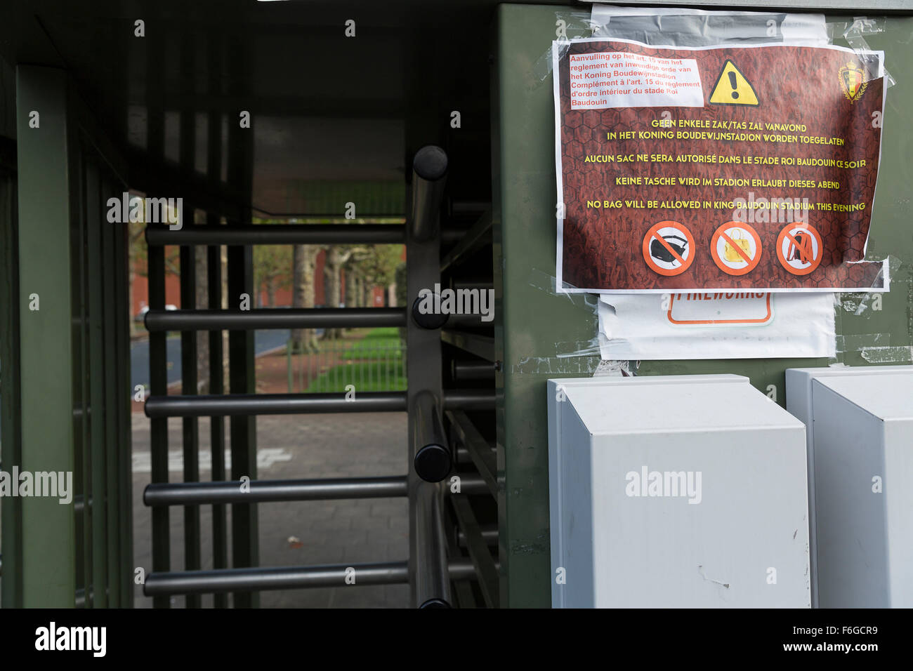 Brussels, Belgium. 17th Nov, 2015. Security instructions at an entrance of the Roi Baudouin stadium in Brussels, Belgium, 17 November 2015. A friendly soccer match between Belgium and Spain was due to be played at the stadium on Tuesday but was cancelled due to security concerns following the Paris terrorist attacks on 13 November. Photo: Thierry Monasse/dpa/Alamy Live News Stock Photo