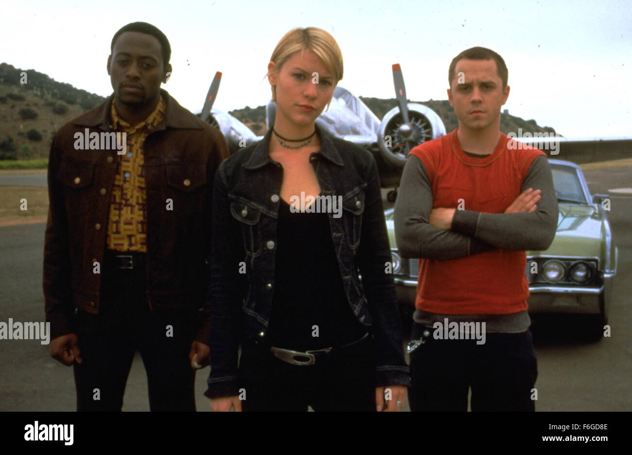 Mar 17, 1999; Los Angeles, CA, USA; Actors OMAR EPPS as Lincoln, CLAIRE DANES as Julie and GIOVANNI RIBISI as Peter in 'The Mod Squad'. Directed by Scott Silver. Stock Photo