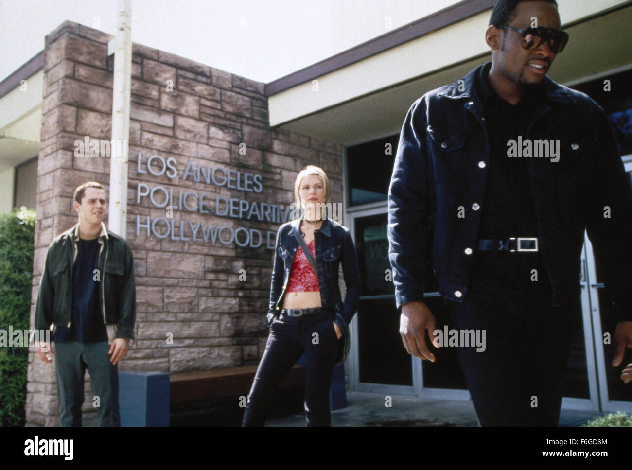 Mar 17, 1999; Los Angeles, CA, USA; (L-R): Actor GIOVANNI RIBISI as Peter, CLAIRE DAINES as Julie and OMAR EPPS as Lincoln in the Scott Siler directed action thriller, 'The Mod Squad.' Stock Photo