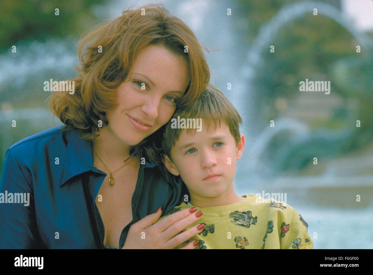 Toni collette the sixth sense hi-res stock photography and images - Alamy