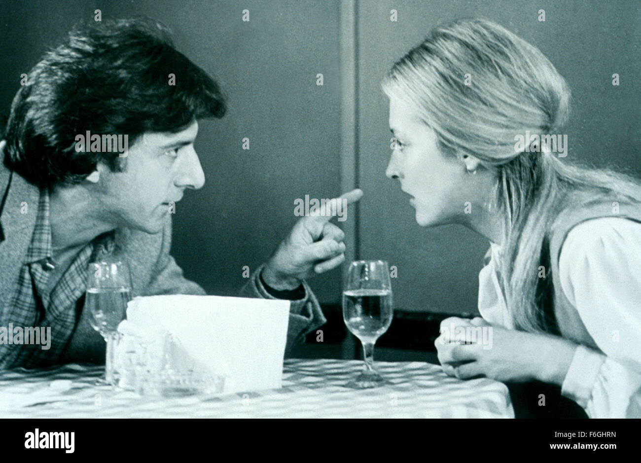 Feb 16, 2000; Hollywood, California, USA; Actors DUSTIN HOFFMAN & MERYL