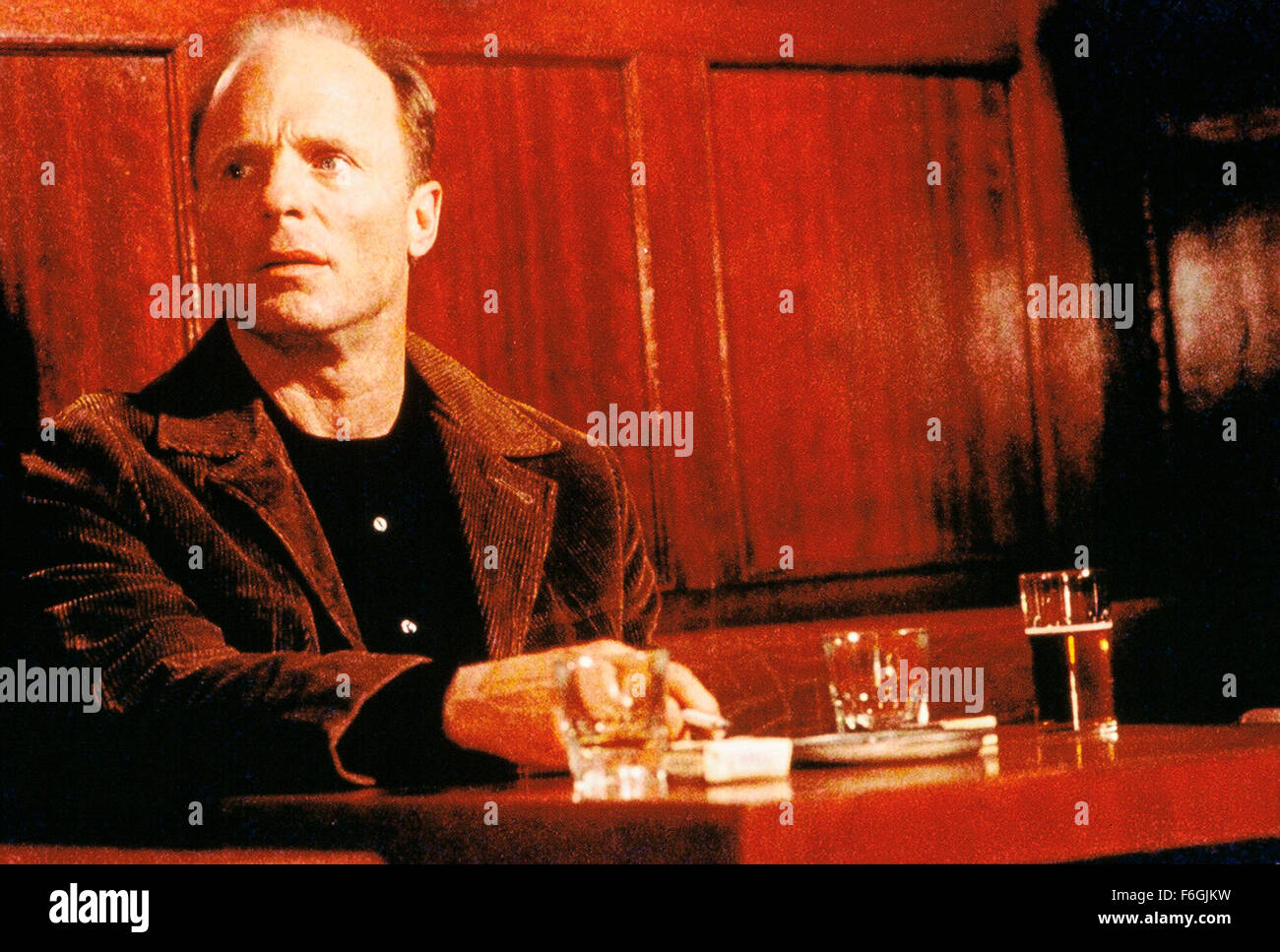 Sep 06, 2000; Los Angeles, CA, USA; Actor ED HARRIS directs and stars