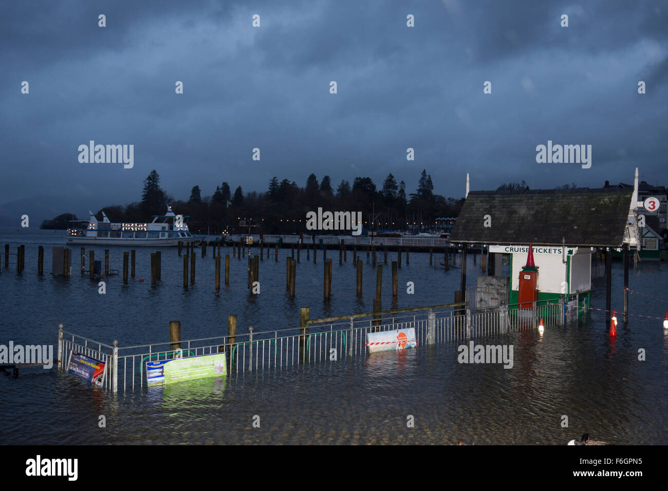 Lake Windermere, Cumbria, UK. 17th Nov 2015. UK Weather: Windermere Lake Cruise tickect offices submerged. Lakes cruises still running limited service as the water flood levels drop at Bowness Bay, Credit:  Gordon Shoosmith/Alamy Live News Stock Photo