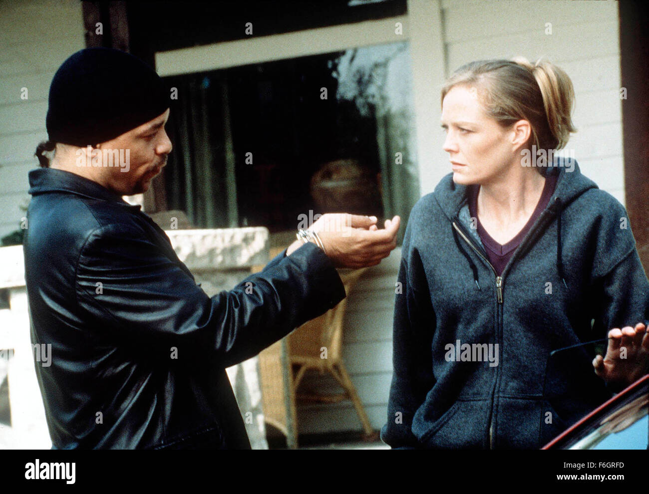 Jun 22, 2000; Los Angeles, CA, USA; ICE T and SUZY AMIS star as Matthew Reese and Janine Tyrell  in the thrilling sci-fi action film 'Judgment Day' directed by John Terlesky. Stock Photo