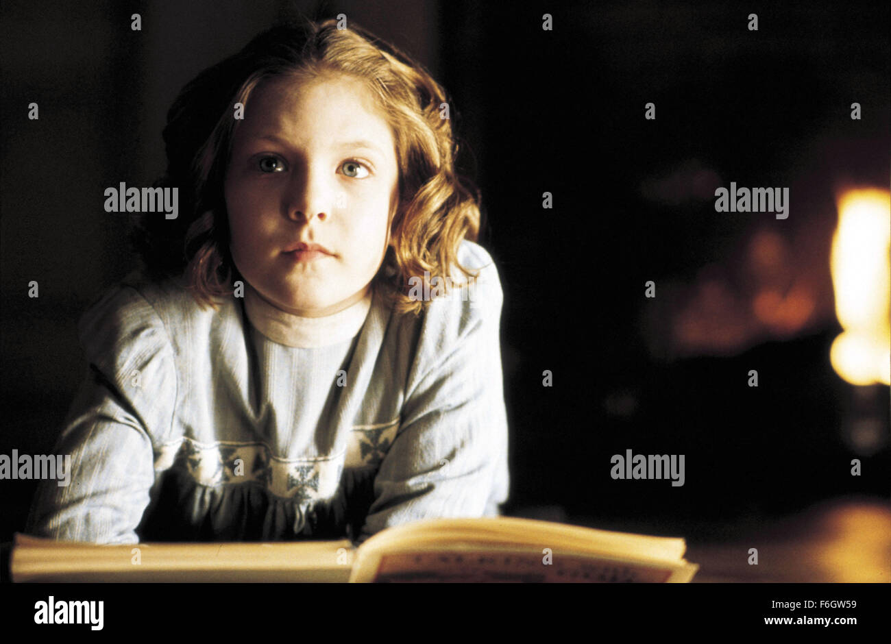 Aug 02, 2001; Long Island, NV, USA; ALAKINA MANN stars as Anne in the thrilling horror drama 'The Others' directed by Alejandro Amenabar. Stock Photo