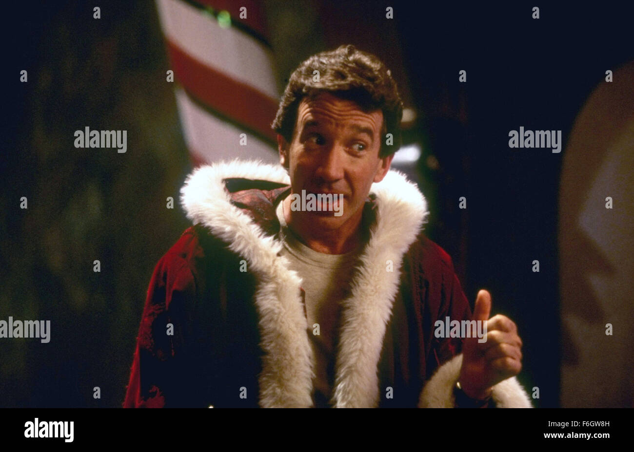 Oct 10, 2001; Hollywood, CA, USA; TIM ALLEN as Scott Calvin/Santa Claus in the family, fantasy, comedy ''The Santa Clause'' directed by John Pasquin. Stock Photo