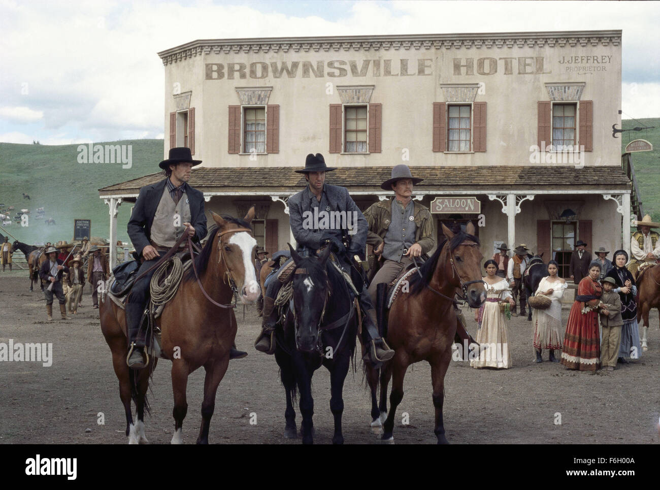 Texas Rangers (2001) – Cinematic Underdogs & Overcats