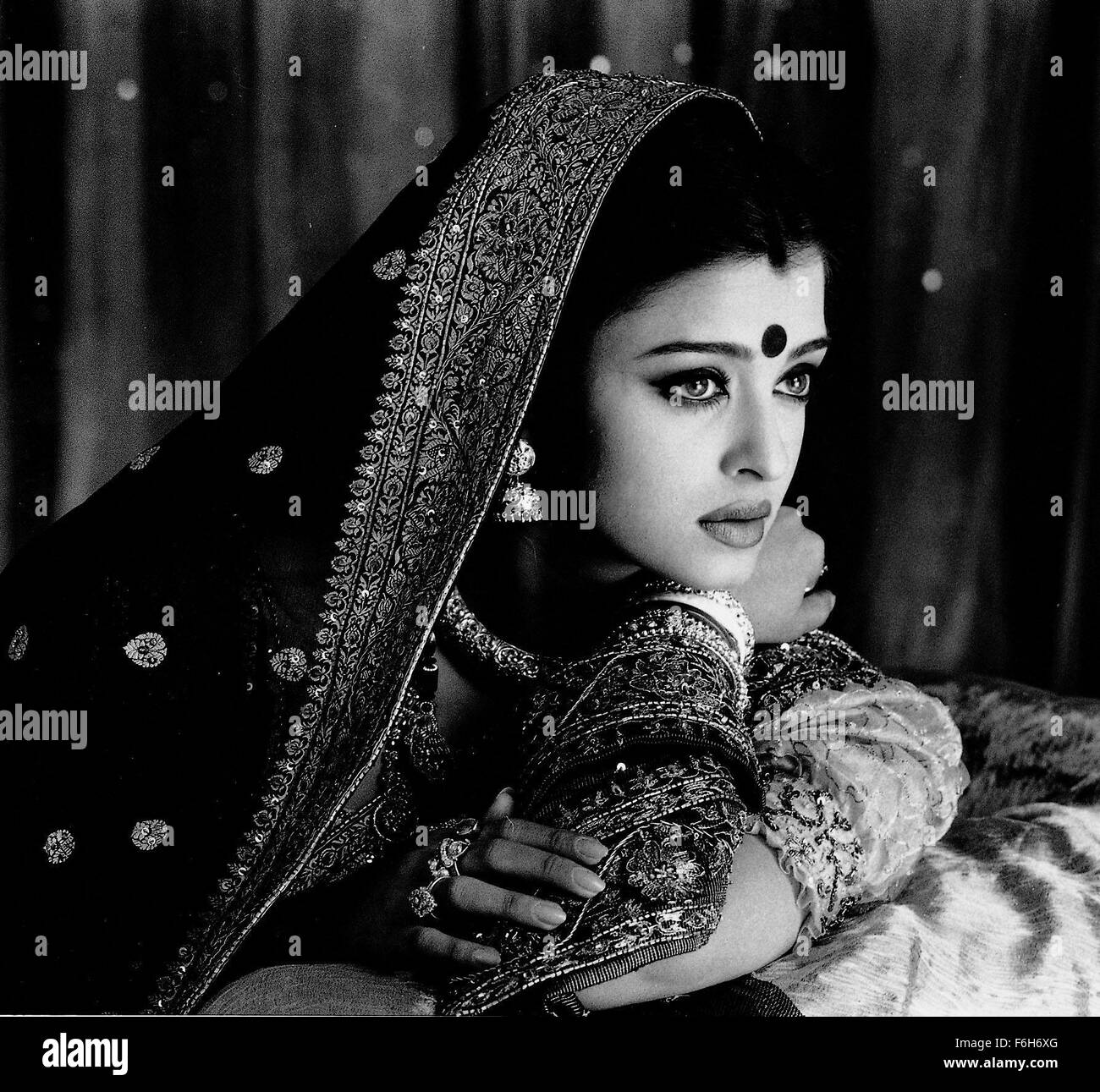 May 23, 2002; Bombay, INDIA; AISHWARYA RAI stars as Parvati ('Paro') in the romantic musical drama 'Devdas' directed by Sanjay Leela Bhansali. Stock Photo