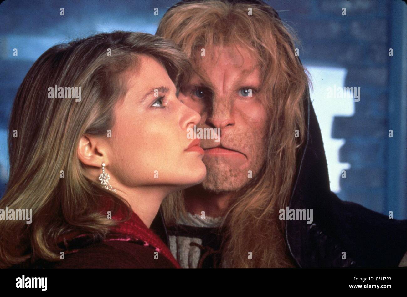 1987, Film Title: BEAUTY AND THE BEAST, Studio: CBS, Pictured: LINDA HAMILTON. (Credit Image: SNAP) Stock Photo