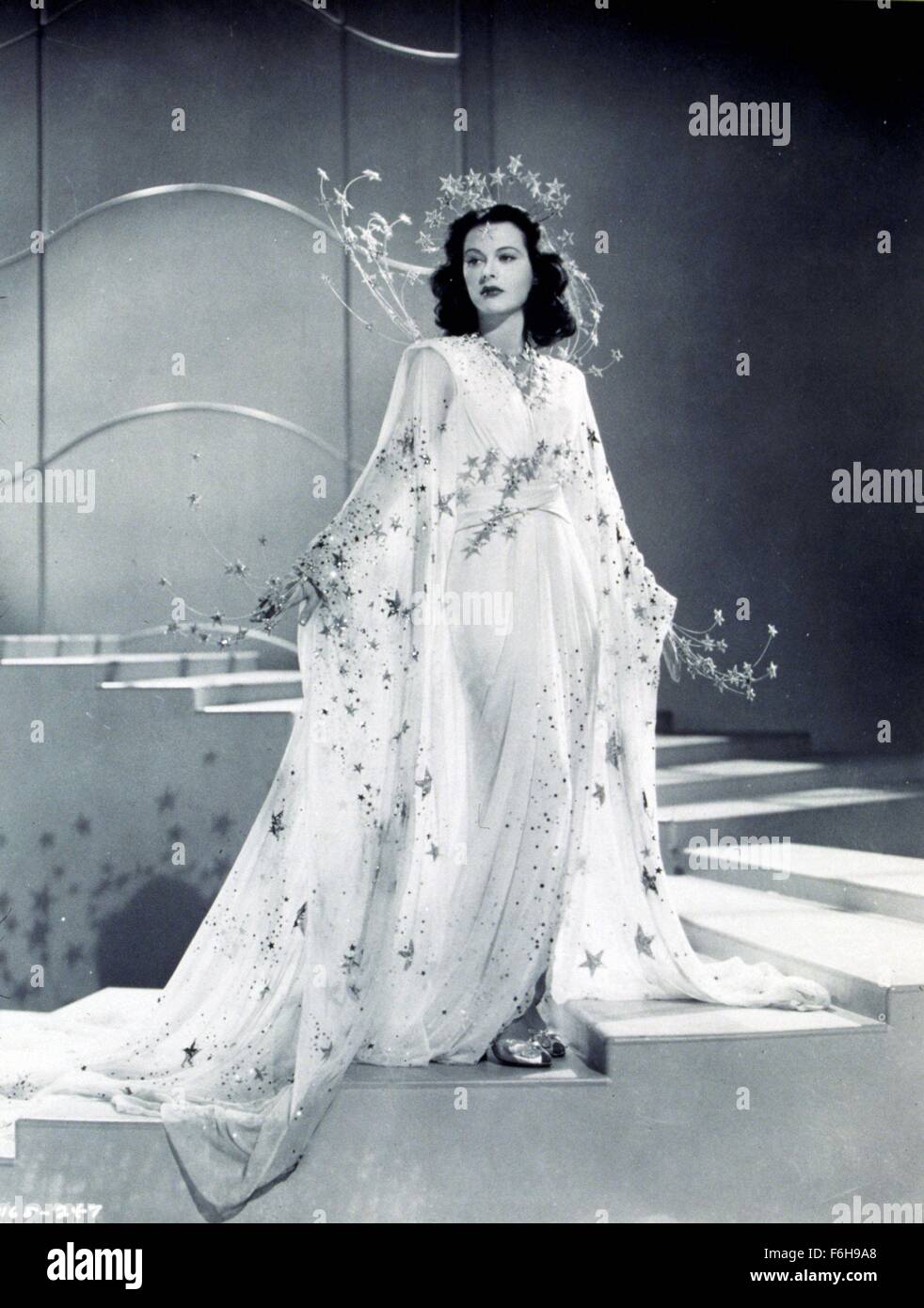 1941, Film Title: ZIEGFELD GIRL, Director: ROBERT Z LEONARD, Studio: MGM,  Pictured: CLOTHING, COSTUME, HEDY LAMARR. (Credit Image: SNAP Stock Photo -  Alamy